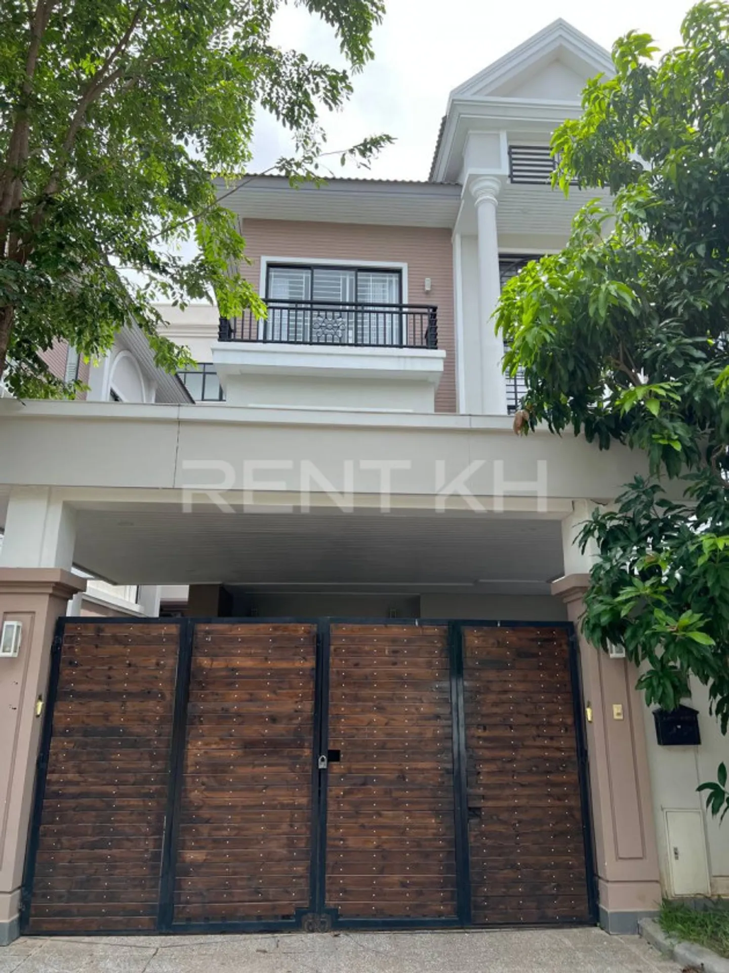 Twin Villa for Rent at Borey Peng Huoth Boeung Snor